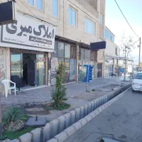 مغازه 90متری/ورودی مهرشهر(املاک میری)