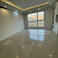 آپارتمان ۷۵ متری/دو خواب/شهرک لاله