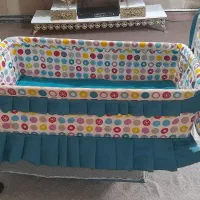 گهواره وتخت زیبا ۱۲۰۰|تخت و صندلی بچه|کرمانشاه, |دیوار