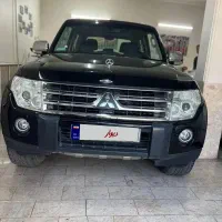 پاجرو دو درب۲۰۰۹ استثنایی در حد صفر تمام فابریک