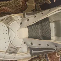 کتونی ولنتینو