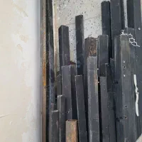 ضایعات آهن حدود۳۰۰.۴۰۰کیلو پروفیل