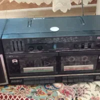 سه عدد دستگاه صوتی تصویری خاص|کلکسیون اشیاء عتیقه|مهاجران, |دیوار