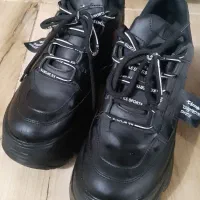 کتونی|کیف، کفش، کمربند|خمام, |دیوار