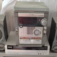 ضبط و باند سامسونگ موزیک بالا از بغل فلش و بلوتوث