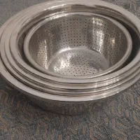 ۵ عدد آبکش استیل قیمت  ۱۶۰۰۰۰۰ تومان