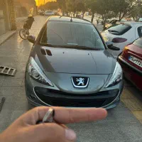 ۲۰۷ اتوماتیک مدل ۹۶|خودرو سواری و وانت|اصفهان, مارچین|دیوار