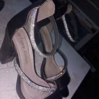 کفش تمیز سایز ۳۹