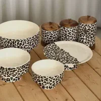 سرویس پذیرایی