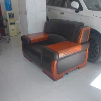 مبل راحتی چرم|مبلمان خانگی و میز عسلی|اصفهان, کارلادان|دیوار