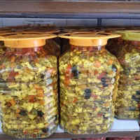 ترشیجات|خوردنی و آشامیدنی|شیراز, شیشه‌گری|دیوار