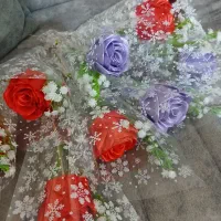 گیفت گل تک شاخه مخصوص هدیه مناسب رستوران.