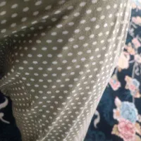 تعداد زیادی لباس رایگان
