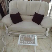 مبل ۷ نفره چرم|مبلمان خانگی و میز عسلی|رودسر, |دیوار