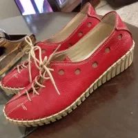 کفش راحتی سایز ۳۹