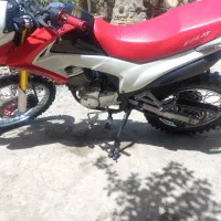 موتور سیکلت تریل فلات طرح سی ار اف فلات 200
