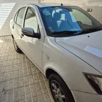 ساینا s سفید بی رنگ 85 گانه