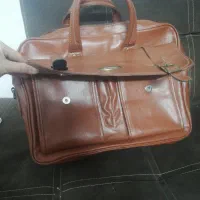 کیف اداره ای خوش رنگ وشیک  همراه بابند بلند|کیف، کفش، کمربند|مشهد, هنرور|دیوار