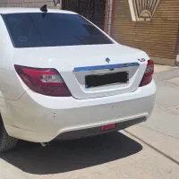 چراغ خطر دنا پلاس