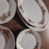 ظرف و ظروف چینی گل سرخی گلسرخی گل سرخ|ظروف سرو و پذیرایی|تهران, شهرک شریعتی|دیوار