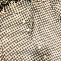 پیراهن پیچازی|لباس|لاهیجان, کوی زمانی|دیوار