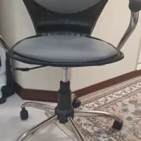 صندلی چرخدار