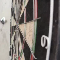 صفه دارت حرفه ای مارک پوما همراه با پایه