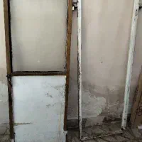 در آهنی و پنجره دوجداره