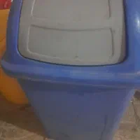 دوعدد سطل اشگال