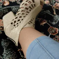 تعدادی کفش. زنانه و بچه گانع|کیف، کفش، کمربند|سبزوار, شرق کال عیدگاه|دیوار