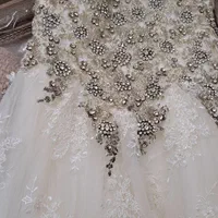 لباس عروس  سایز ۴۴ تا ۴۶