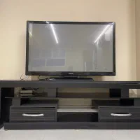تلوزیون پلاسما ومیز Tv