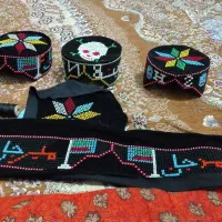 کلاه و تسبی و دمپای دو بند
