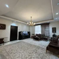 80-متر-طبقه-1-رو-به-نما-دوبر-نورگیر-پارکینگ-سندی