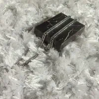 زنجیر نقره ایی|بدلیجات|مبارکه, |دیوار