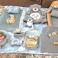 فروش سرویس خواب کامل نوزاد نو و تمیز بدون استفاده