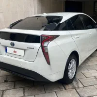 تویوتا پریوس تیپ c