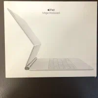 Magic keyboardمجیک کیبوردipad