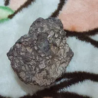 شهاب سنگ|جواهرات|پرند, فاز ۶|دیوار