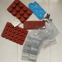 لطفا ورق بزنید هر پک‌ قالب ۷۰۰ هزار ت