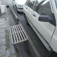 درب سمت راننده پراید سفید