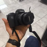 دوربین M50 canon