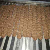 کارگر رستوران و شاطر تافتون