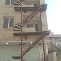 اجرای تخصصی پله فرار