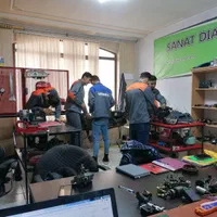 آموزش برق خودرو باطری سازی تضمینی