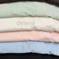 فروشنده خانم جهت کار در فروشگاه لباس زنانه