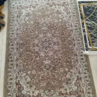 تعدادی فرش وقالیچه