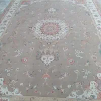 فرش گردویی در حدنو|فرش|اصفهان, کارخانه قند اصفهان|دیوار