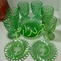 شربتخوری  جام پایه دار