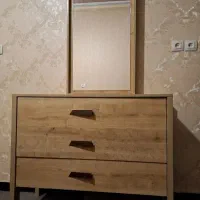 درآور و آینه